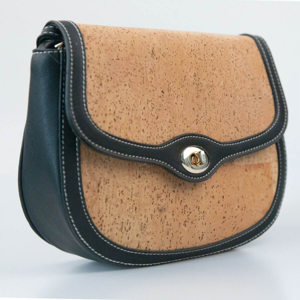 Bag with leather details